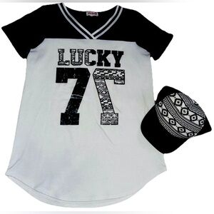 Blk/Wht Aztec Shirt Womens Sz M & Matching Hat One Size
